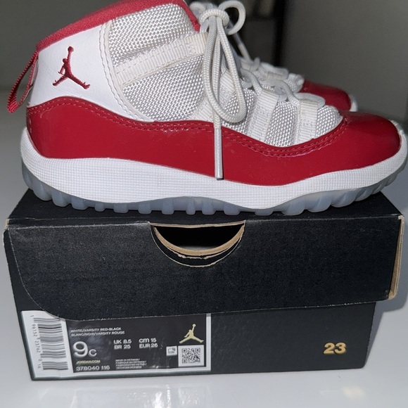 Jordan 11 Retro PS ‘Cherry’ Toddler size 9C Unisex - Picture 2 of 8